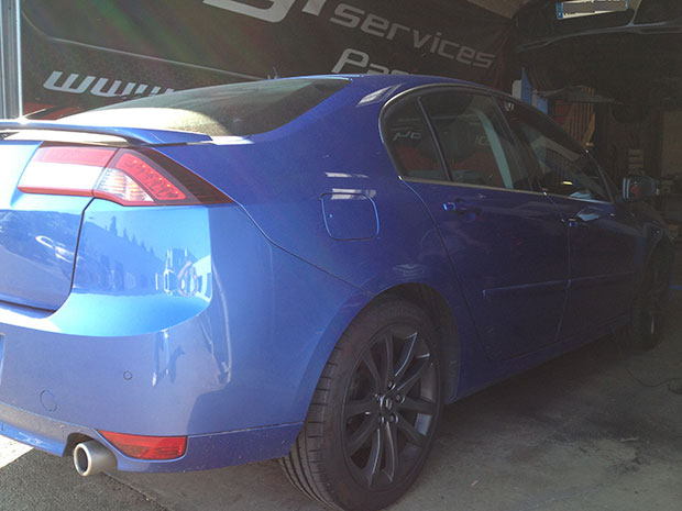 LAGUNA-3-GT-2.0-DCI-180-A-210-CV-(4)